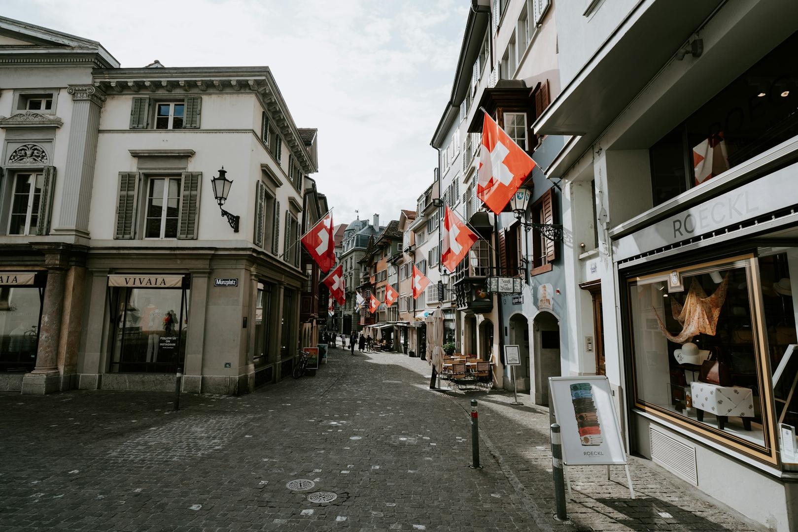 Swiss National Bank Bitcoin Reserve Initiative Falls Short on Signatures