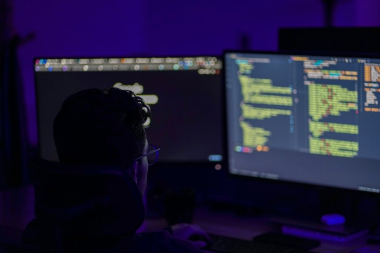 Pump.fun's New 'GO' Bounty Feature Draws Immediate Criticism Over Dangerous Tasks