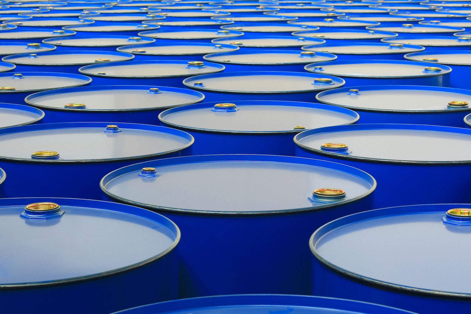 Bitcoin Holds Near $64K as Oil Spikes on Iran Strikes, Chip Stocks Slide