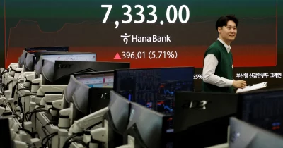 KOSPI Surges 8% as Samsung Averts Strike, AI Crypto Tokens Rally