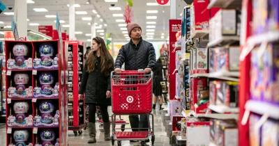 US Consumer Sentiment Hits Record Low, Down 21% Since February