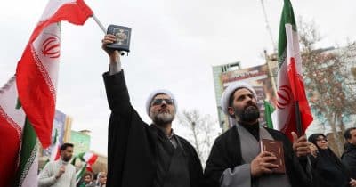 Iran Reports Progress in US Peace Talks, Denies Asset Claims