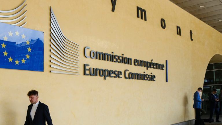 EU Places ChatGPT, Reddit, and Roblox Under Direct Supervision