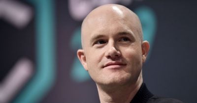 Coinbase CEO: US Lacks Federal Crypto Consumer Protections, CLARITY Act 'Crucial'