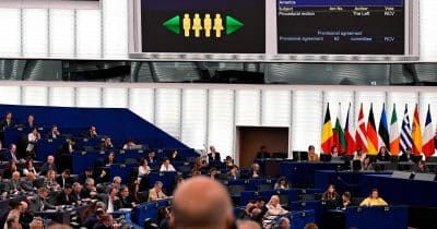 EU Lawmakers Approve Trade Deal With US to Avert Tariff Conflict