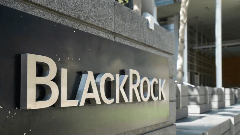 BlackRock Files for Bitcoin ETF That Caps Losses — and Gains