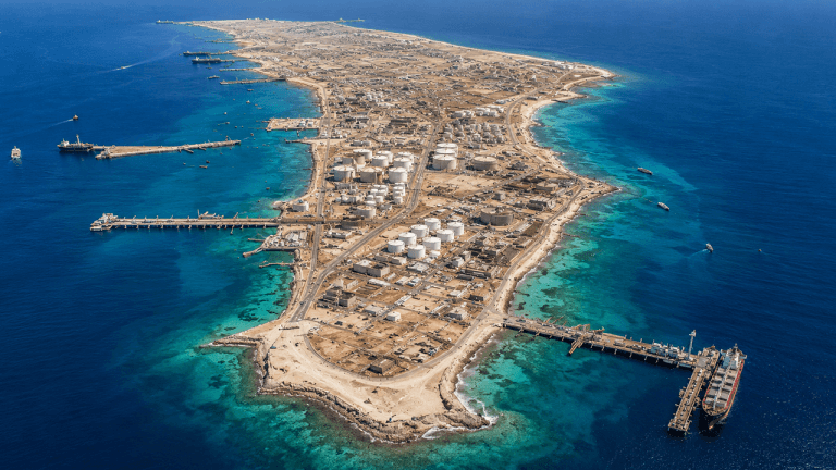 Trump Threatens Iran's Kharg Island as PPI Hits 6.5%, Bitcoin Wobbles