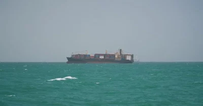 Iran Intensifies Strait of Hormuz Closure, Strands 20,000 Sailors, Deploys Bitcoin Strategy