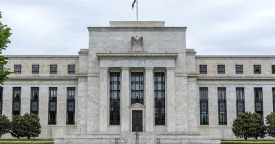 Bank of America Survey Finds Investors See Higher Risk of Fed Rate Hikes, Crypto Exposed