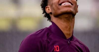 Arsenal Told Asking Price for Marcus Rashford as Wage Structure Concerns Emerge