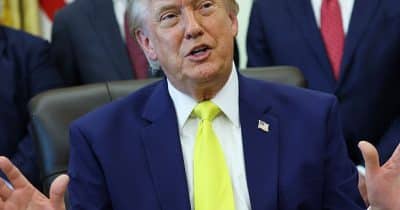 Trump Accepts Limited Strait of Hormuz Deal, Leaving Iran's Leadership Intact