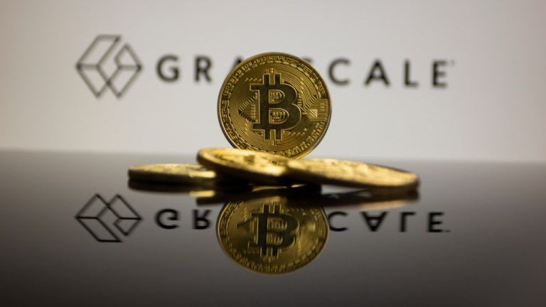 Grayscale: Bitcoin Could Stay Under Pressure Until Fall If Cycle Repeats