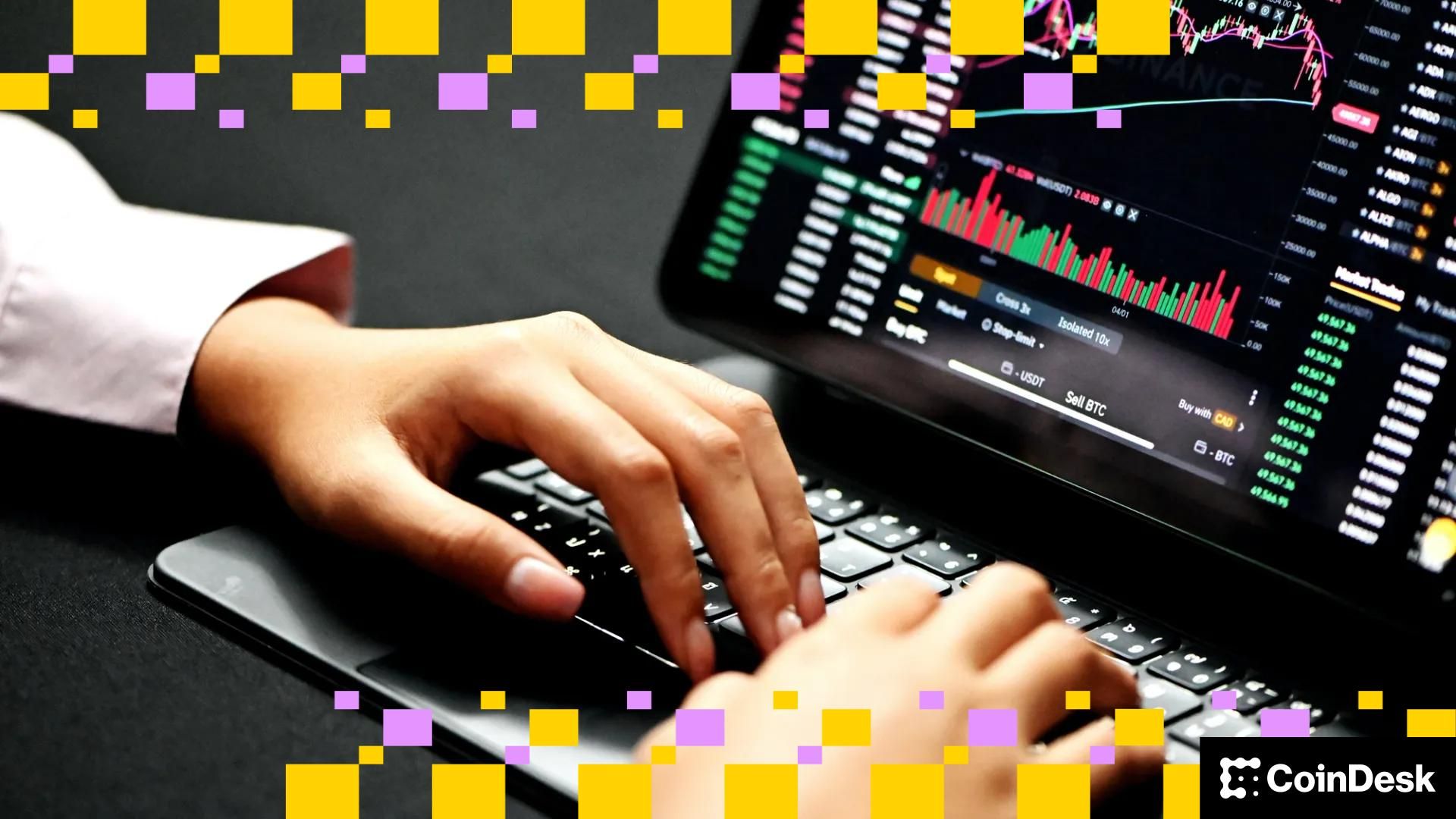 Trump Enacts 15% Global Tariff Despite Supreme Court Ruling