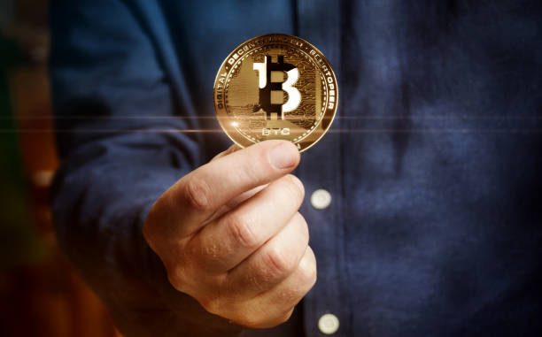 Analyst Predicts Bitcoin Could Hit $320,000, Citing Cyclical Pattern