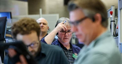 S&P 500 Growth Slows to 1.3% by 2026, Reuters Poll Shows