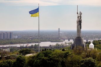 Ukraine Confirms US-Brokered Ceasefire and Prisoner Exchange