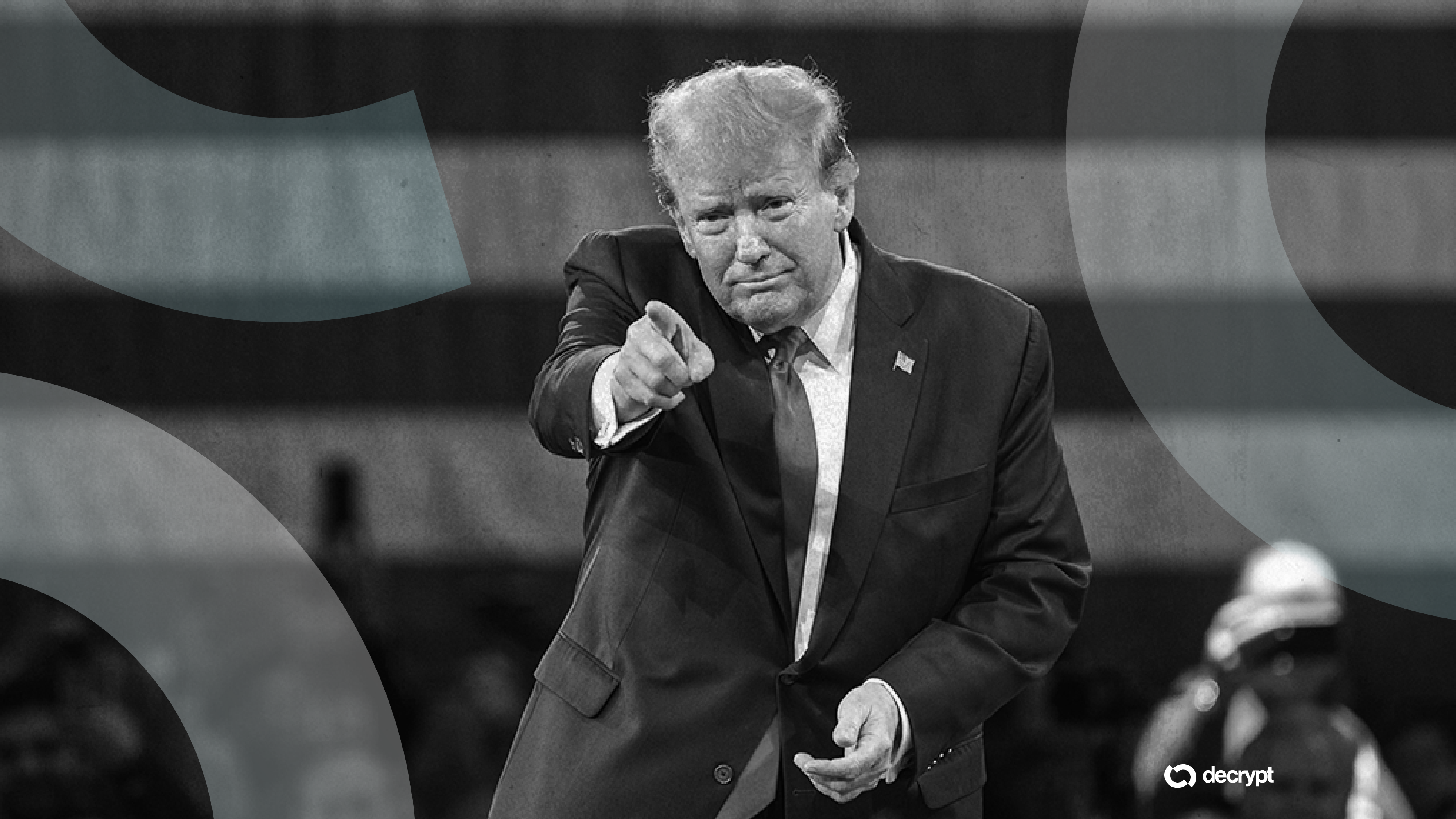 Trump Reports Trades in Coinbase, Robinhood, Bitcoin Mining Stocks