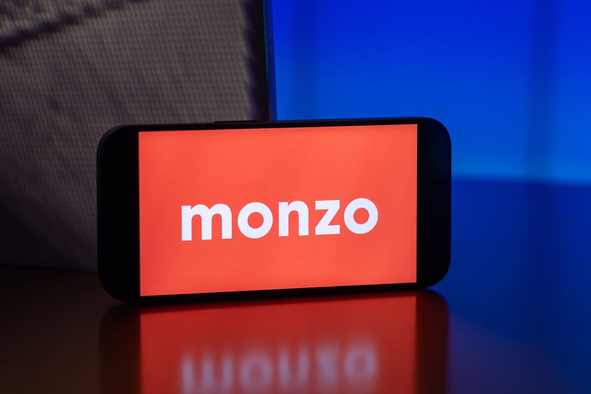 Monzo's 44% Profit Surge Reinforces Traditional Banking, Pressures Crypto