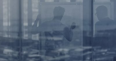AI Stock Volatility Drives Losses at Rokos, Brevan Howard
