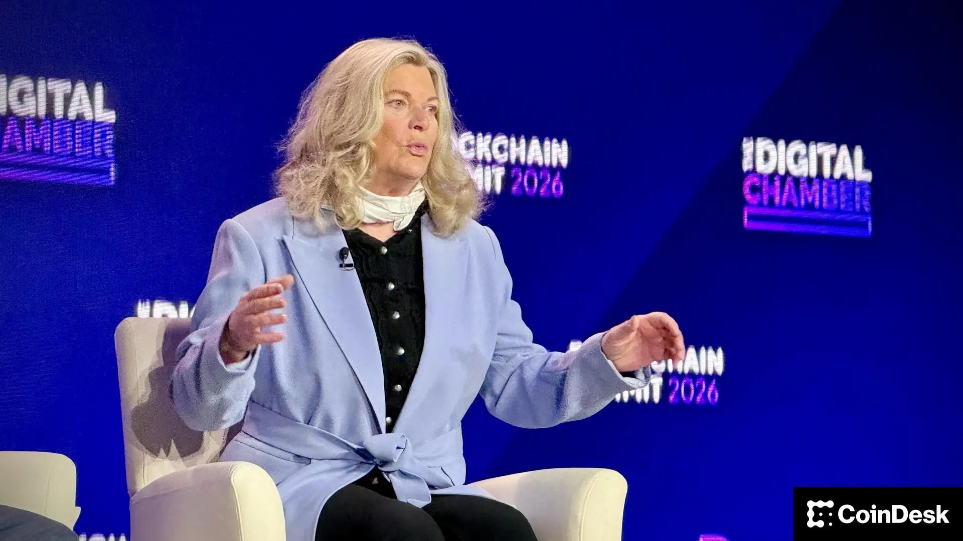 Lummis Says Updated Crypto Clarity Act Ready for Release