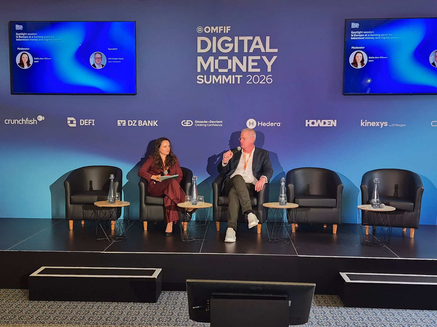 German Asset Manager Exec: USDT and USDC Are Not Stablecoins