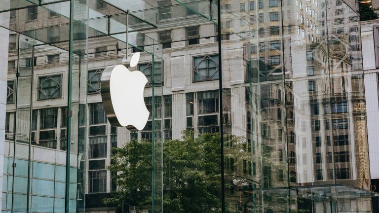 Apple Shares Lose $230 Billion After Siri AI Reveal at WWDC