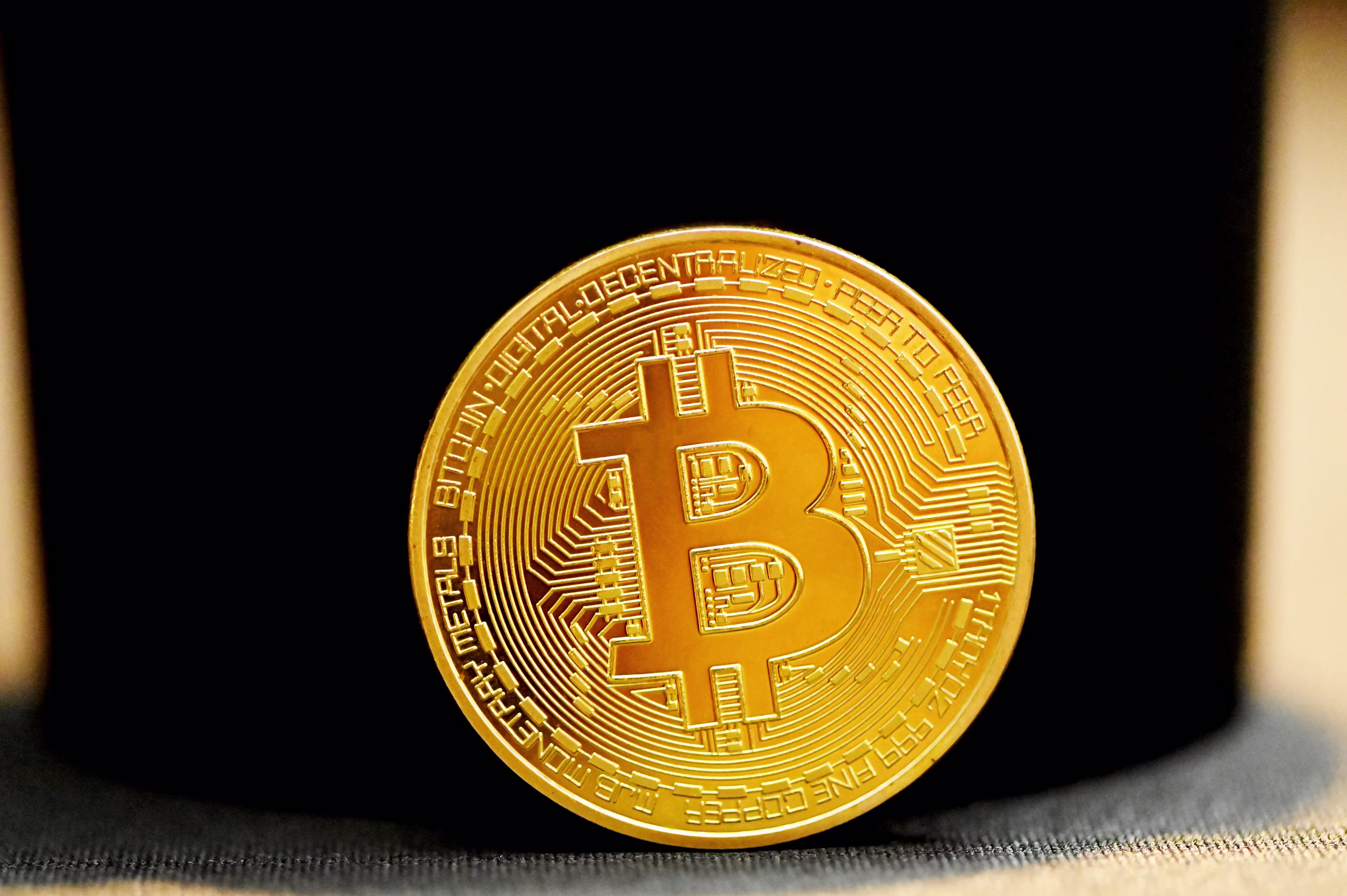 XRP/BTC Pair Hits Another Lower High as Analyst Warns of 60% Drop Against Bitcoin