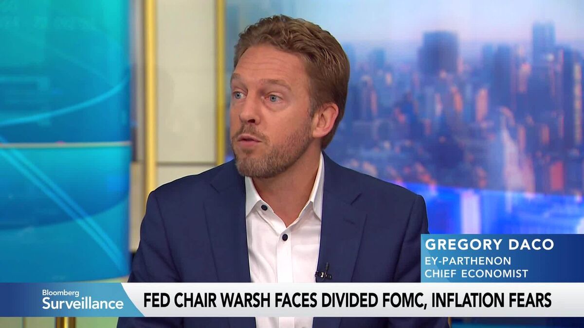 Powell Won’t Hesitate to Dissent as Fed Board Member, EY Economist Says