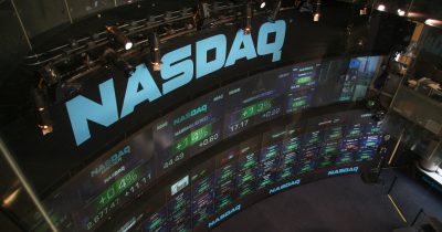 Stocks Slide as Treasury Yields and Oil Prices Climb
