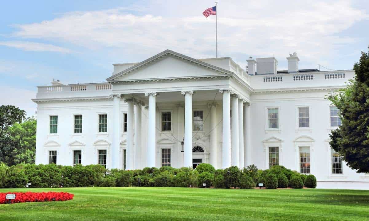 White House Teleprompter Operator Out After Insider Betting Allegations