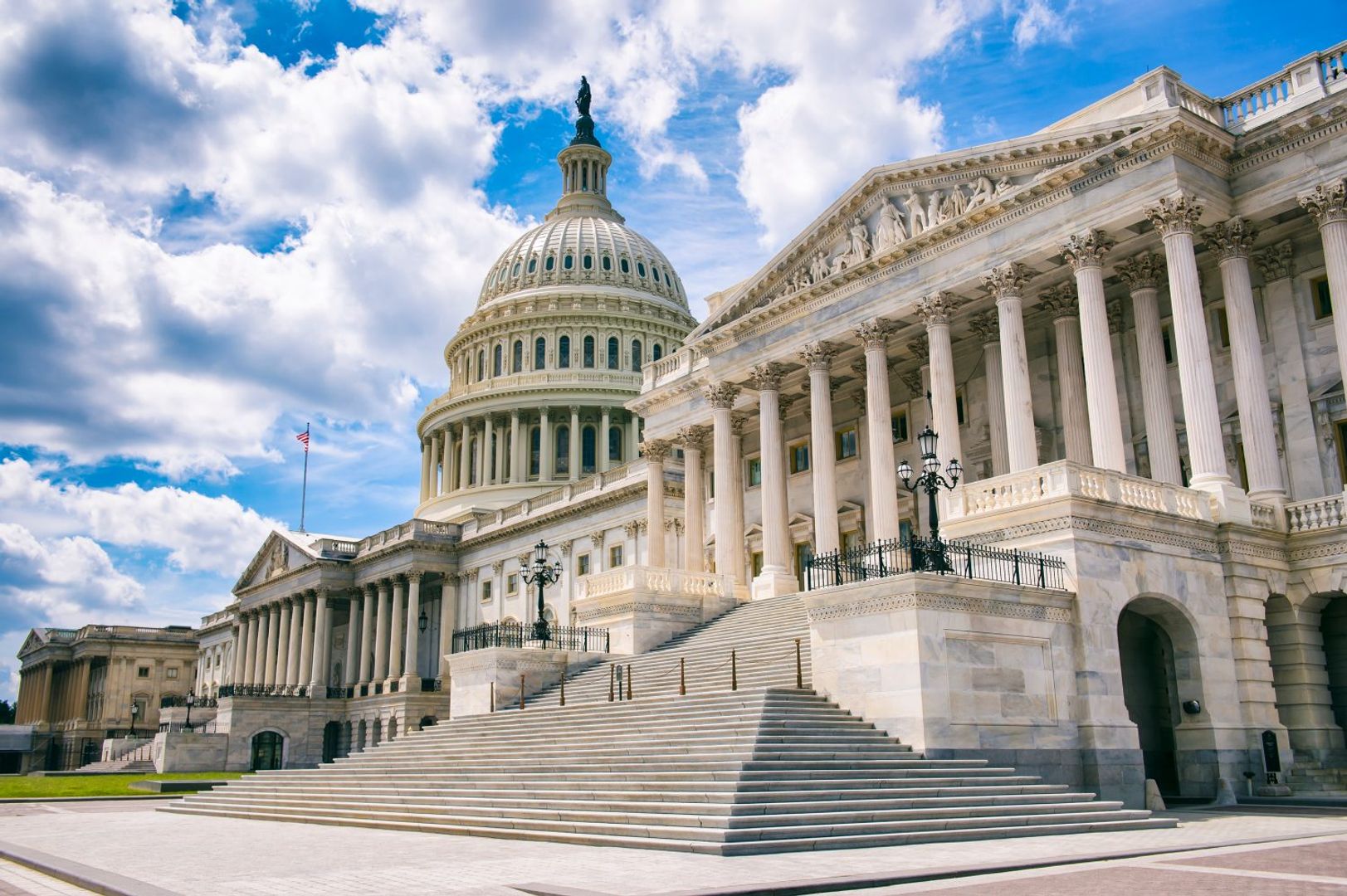 JPMorgan: Fading Clarity Act Odds Weigh on Crypto, but Tokenization Marches On