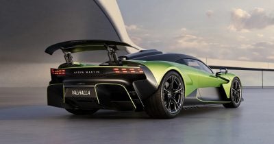 Aston Martin Secures £550 Million Lifeline as Shares Tumble 44%