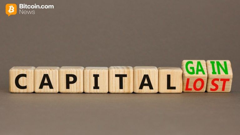 Bitcoin ETFs Bleed $233M Led by Fidelity as Solana Funds Draw $19M Inflows