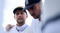 Joe Root's Hands-Off Captaincy Draws a Contrast With Crypto's Centralized Rally