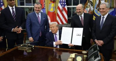 Trump Halts AI Executive Order, Citing Slowdown on US Progress