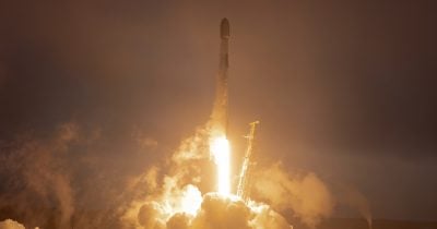 SpaceX Surges 9% Ahead of First EPS Report
