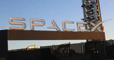 SpaceX Seeks $1.75 Trillion Stock Market Listing to Fund Mars Colonization