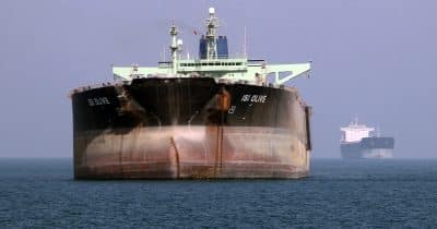 US to Let Iran Resume Oil Sales Immediately After Peace Deal This Week