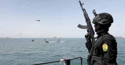 Iran Defies US Naval Blockade, Refuses to Negotiate as Strait of Hormuz Tensions Rise