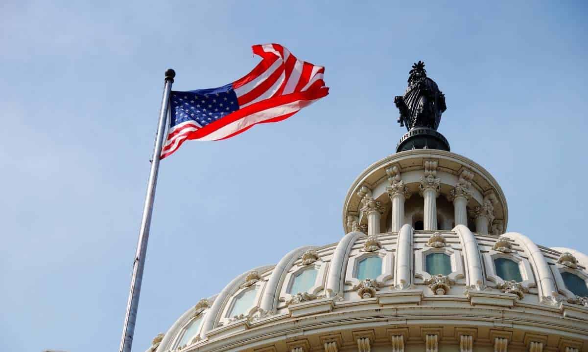 Senate Democrats Reject Latest CLARITY Act Draft, Bill's Passage Odds Tumble