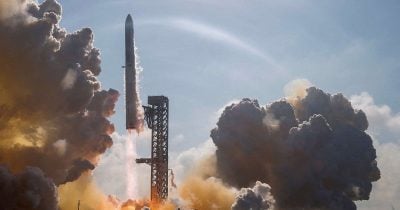 SpaceX Pushes IPO Forward With Unconventional Fixed-Price Structure