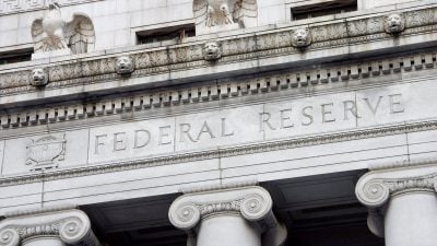 Fed Dot Plot Signals Higher Rates for 2026, Bitcoin and Stocks Tumble