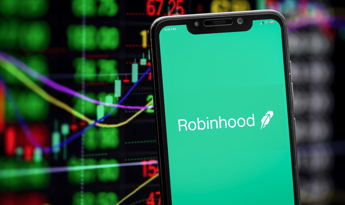 Analyst Alleges $18.4M Sniping Ring Hit 53 Robinhood Chain Launches