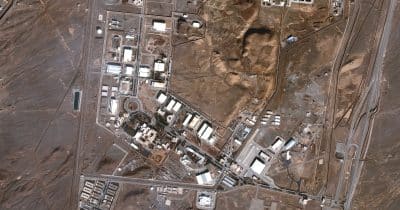 US-Iran Nuclear Framework Draws Crypto Market Scrutiny Over Sanctions Risks