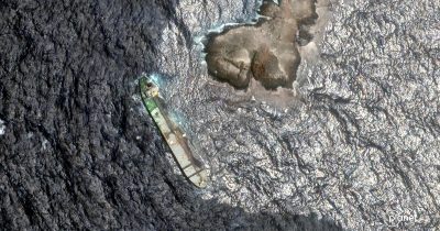 Oil Spill From Russian Tanker Off Oman Threatens Coast and Trade