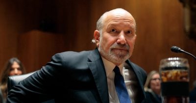 Court Filing Alleges Tether Influenced Stablecoin Legislation Through Howard Lutnick; Senators Probe Conflicts