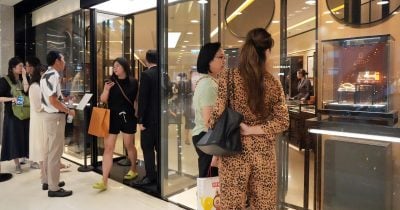 Laopu Gold Loses $2 Billion in Market Value, Raising Stability Fears