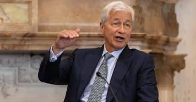 JPMorgan CEO Dimon Says Bank Eyeing Acquisition Worth Up to $20 Billion