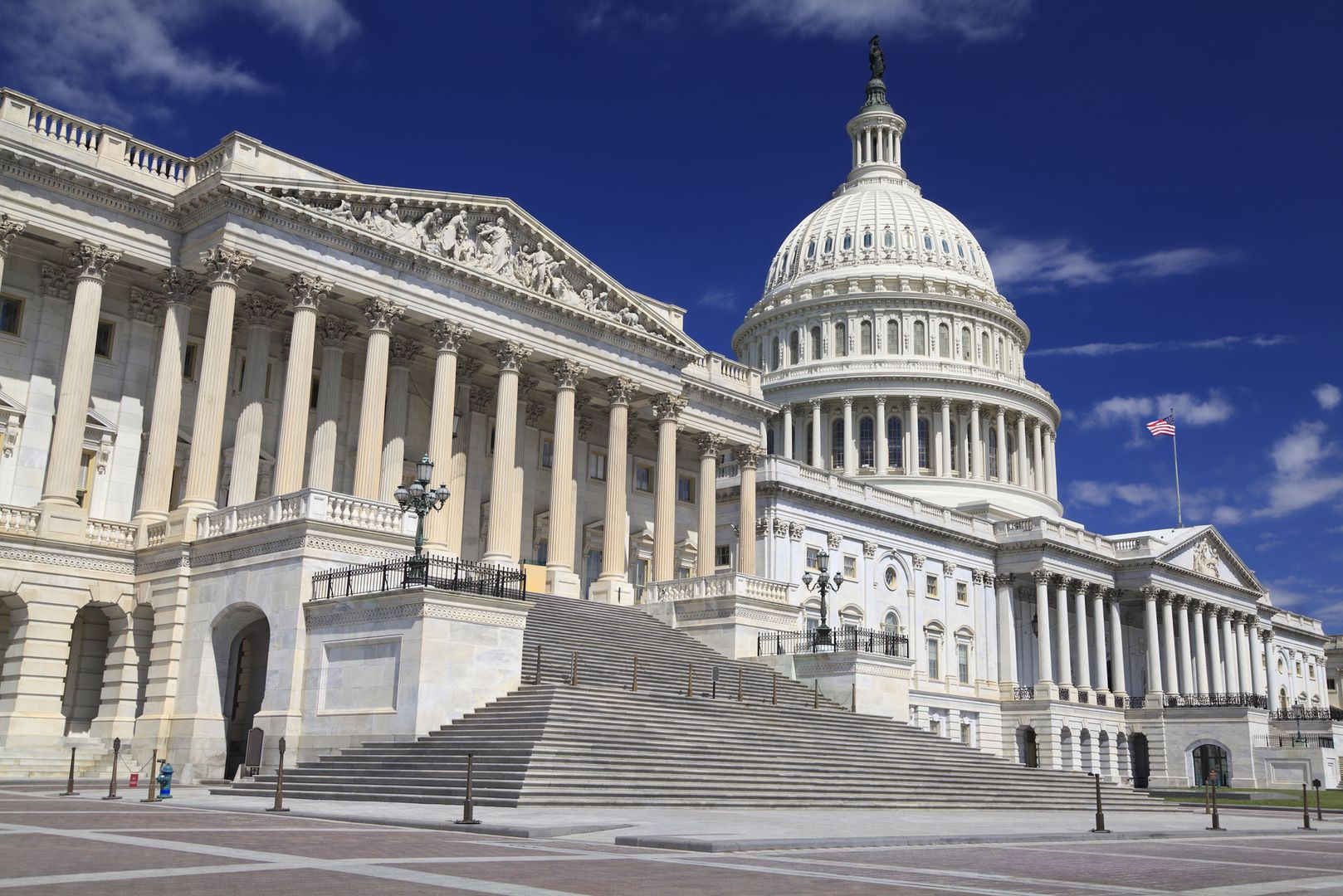 Congressman Comer Probes Polymarket and Kalshi Over Insider Trading Risks