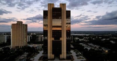 Brazil Central Bank Cuts Key Rate by 25 Basis Points for Third Straight Meeting